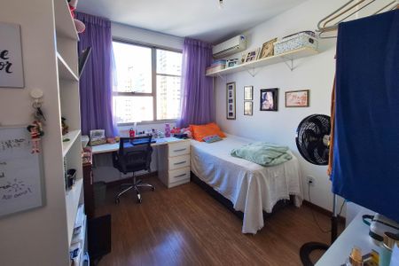 Apartamento à venda com 143m², 3 quartos e 1 vagaQuarto 2