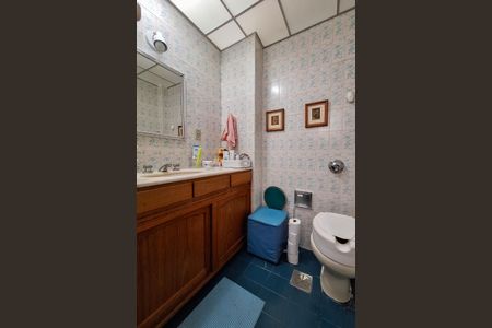 Apartamento à venda com 143m², 3 quartos e 1 vagaBanheiro Social