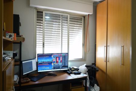 Apartamento à venda com 82m², 2 quartos e 1 vagaQuarto