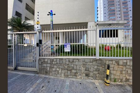 Apartamento à venda com 82m², 2 quartos e 1 vagaFachada