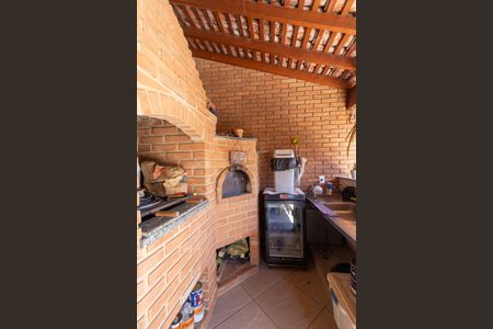 Casa à venda com 359m², 3 quartos e 3 vagas Casa à venda com 359m², 3 quartos e 3 vagasÁrea Externa