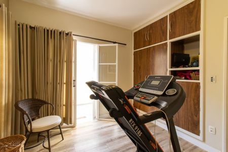 Casa à venda com 359m², 3 quartos e 3 vagas Casa à venda com 359m², 3 quartos e 3 vagasQuarto 2