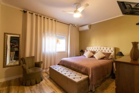 Casa à venda com 359m², 3 quartos e 3 vagas Casa à venda com 359m², 3 quartos e 3 vagasSuíte