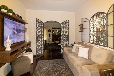 Casa à venda com 359m², 3 quartos e 3 vagas Casa à venda com 359m², 3 quartos e 3 vagasSala de Jantar