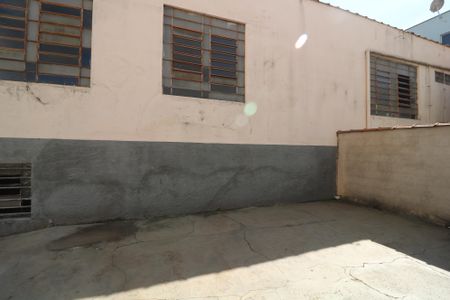 Casa à venda com 688m², 4 quartos e 5 vagasÁrea Externa