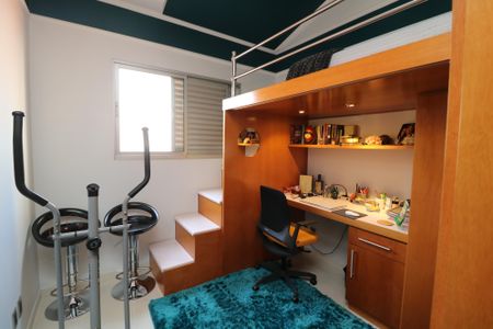 Casa à venda com 688m², 4 quartos e 5 vagasQuarto