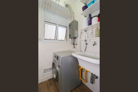 Apartamento à venda com 70m², 2 quartos e 1 vagaÁrea de Serviço