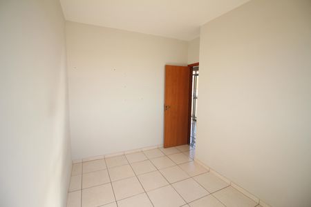 Apartamento à venda com 120m², 3 quartos e 2 vagasQuarto 3