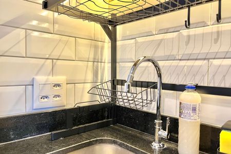 Studio para alugar com 27m², 1 quarto e sem vaga Studio para alugar com 27m², 1 quarto e sem vagaCozinha