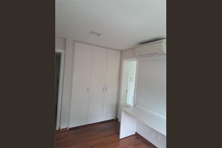Apartamento à venda com 223m², 4 quartos e 4 vagas