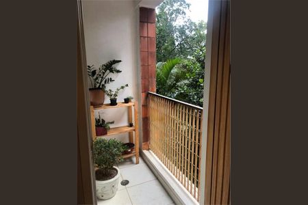 Apartamento à venda com 185m², 4 quartos e 3 vagas