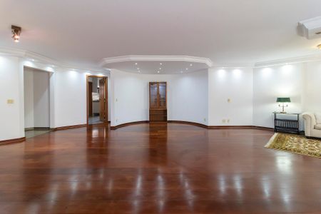 Apartamento à venda com 190m², 3 quartos e 3 vagas Apartamento à venda com 190m², 3 quartos e 3 vagasSala