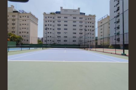 Apartamento à venda com 190m², 3 quartos e 3 vagas Apartamento à venda com 190m², 3 quartos e 3 vagasÁrea comum - Quadra de Tênis