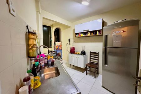 Apartamento à venda com 75m², 2 quartos e sem vaga Apartamento à venda com 75m², 2 quartos e sem vagaCozinha