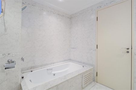 Apartamento à venda com 193m², 3 quartos e 2 vagas