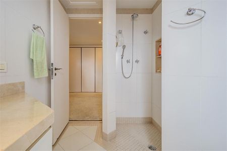 Apartamento à venda com 193m², 3 quartos e 2 vagas