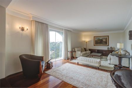 Apartamento à venda com 193m², 3 quartos e 2 vagas