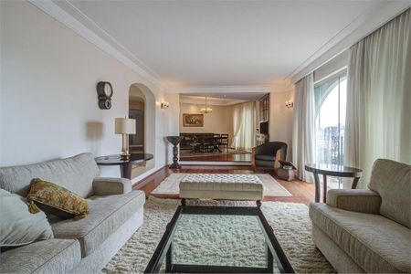 Apartamento à venda com 193m², 3 quartos e 2 vagas