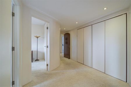 Apartamento à venda com 193m², 3 quartos e 2 vagas