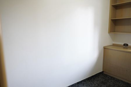 Casa à venda com 267m², 4 quartos e 3 vagasEscritório