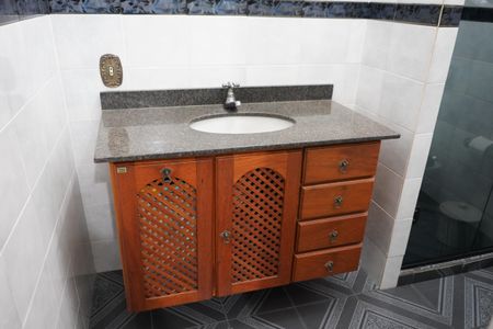 Casa à venda com 267m², 4 quartos e 3 vagasBanheiro da Suíte 1