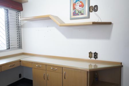 Casa à venda com 267m², 4 quartos e 3 vagasEscritório