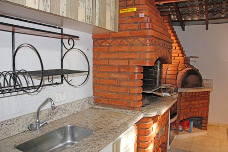 Casa de condomínio para alugar com 300m², 4 quartos e 3 vagasÁrea Externa