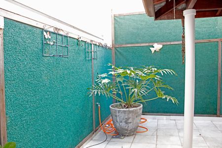 Casa de condomínio para alugar com 300m², 4 quartos e 3 vagasÁrea Externa