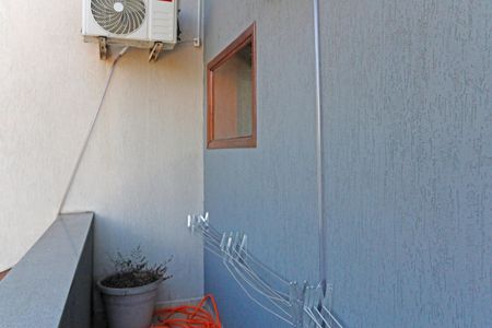 Casa de condomínio para alugar com 300m², 4 quartos e 3 vagasVaranda da Suíte 2