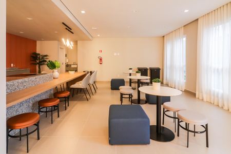 Apartamento à venda com 24m², 1 quarto e sem vaga Apartamento à venda com 24m², 1 quarto e sem vagaÁrea comum - Salão de festas