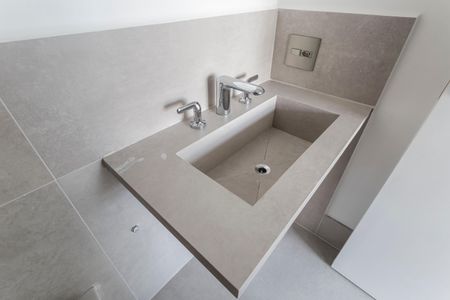 Apartamento à venda com 73m², 2 quartos e 1 vaga Apartamento à venda com 73m², 2 quartos e 1 vagaBanheiro da Suíte