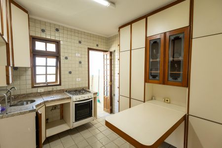 Apartamento à venda com 120m², 2 quartos e 1 vaga Apartamento à venda com 120m², 2 quartos e 1 vagaCozinha
