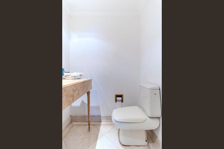 Apartamento à venda com 420m², 4 quartos e 5 vagas Apartamento à venda com 420m², 4 quartos e 5 vagasLavabo da Sala de Jantar