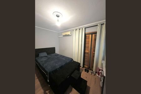 Casa à venda com 120m², 3 quartos e 2 vagas Casa à venda com 120m², 3 quartos e 2 vagasFoto 02