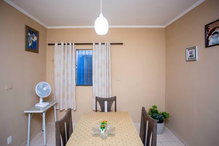 Casa à venda com 125m², 2 quartos e 2 vagasSala de Jantar