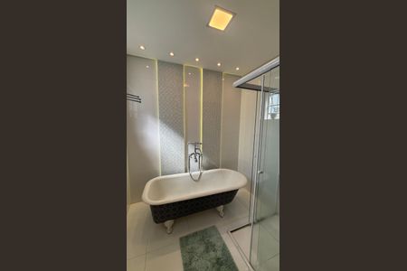 Casa à venda com 160m², 4 quartos e 3 vagas Casa à venda com 160m², 4 quartos e 3 vagasBanheiro da Suíte 1