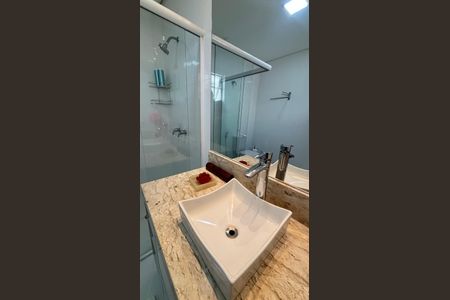 Casa à venda com 160m², 4 quartos e 3 vagas Casa à venda com 160m², 4 quartos e 3 vagasBanheiro da Suíte 4