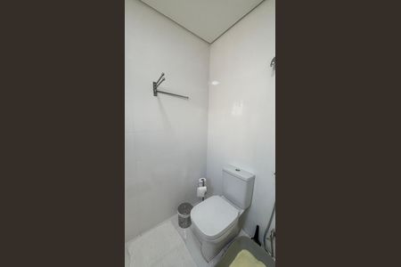 Casa à venda com 160m², 4 quartos e 3 vagas Casa à venda com 160m², 4 quartos e 3 vagasBanheiro da Suíte 4