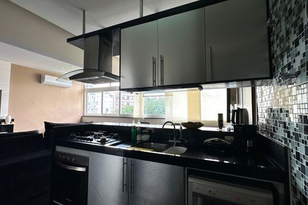 Apartamento à venda com 129m², 3 quartos e sem vaga Apartamento à venda com 129m², 3 quartos e sem vagaCozinha