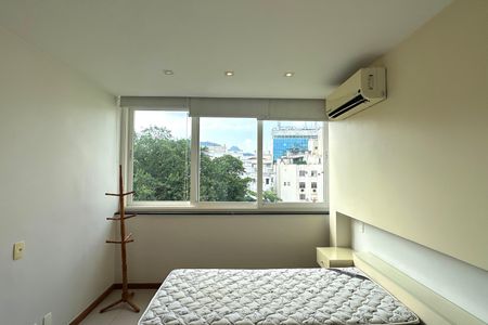 Apartamento à venda com 129m², 3 quartos e sem vaga Apartamento à venda com 129m², 3 quartos e sem vagaQuarto 02