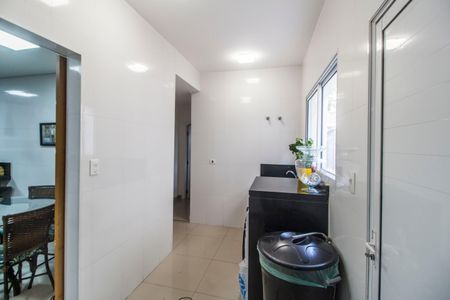 Apartamento à venda com 450m², 4 quartos e 6 vagas Apartamento à venda com 450m², 4 quartos e 6 vagasÁrea de Serviço