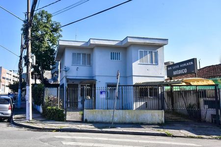 Casa para alugar com 72m², 2 quartos e 1 vagaFachada