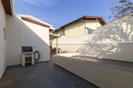 Casa à venda com 304m², 4 quartos e 3 vagasQuintal