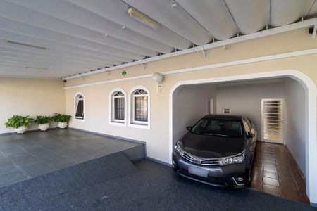 Casa à venda com 304m², 4 quartos e 3 vagasVaga de garagem