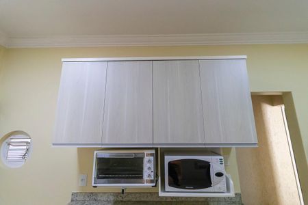 Casa à venda com 304m², 4 quartos e 3 vagasCozinha - Armários