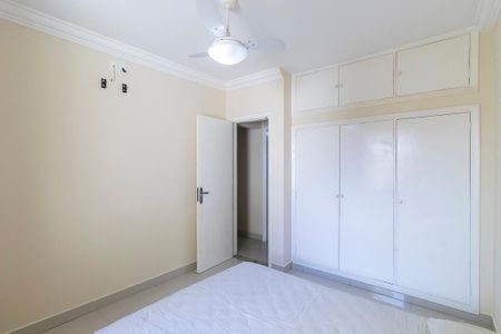 Casa à venda com 304m², 4 quartos e 3 vagasQuarto 1