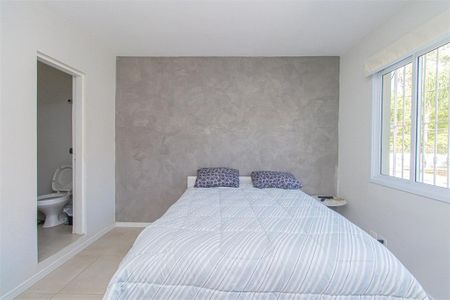 Casa à venda com 102m², 2 quartos e 1 vaga