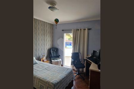 Casa à venda com 146m², 2 quartos e 3 vagas