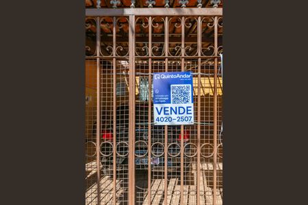 Casa de condomínio à venda com 91m², 4 quartos e 1 vaga Casa de condomínio à venda com 91m², 4 quartos e 1 vagaFachada