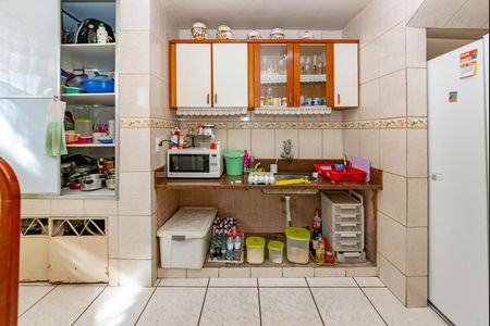 Casa de condomínio à venda com 91m², 4 quartos e 1 vaga Casa de condomínio à venda com 91m², 4 quartos e 1 vagaCozinha